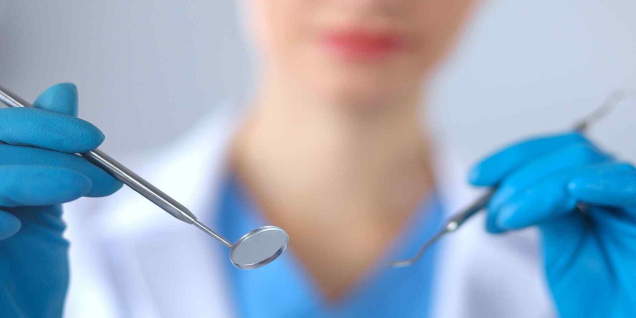 https://new.zhdan-dent.com.ua/wp-content/uploads/2020/01/post_11-1280x640.jpg